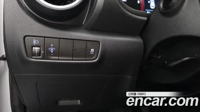 Hyundai Kona — фото 20