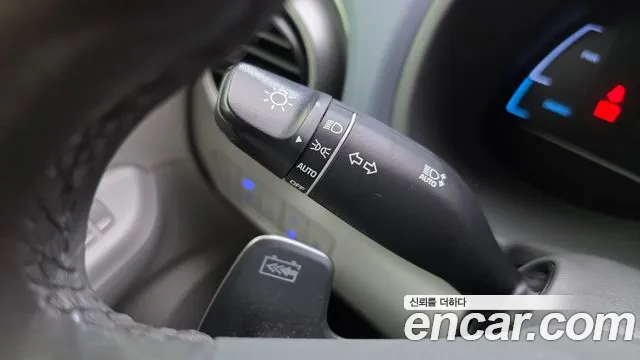 Hyundai Kona — фото 15