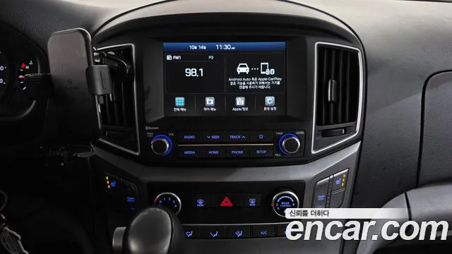 Hyundai Starex — фото 14