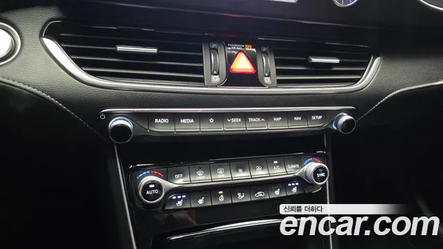 Hyundai Grandeur — фото 18