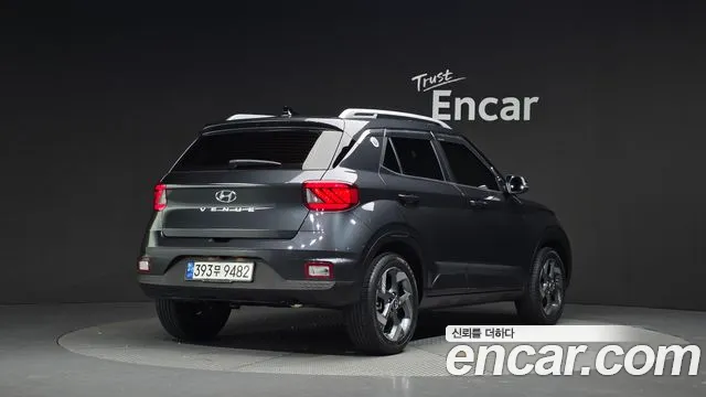 Hyundai Venue — фото 2