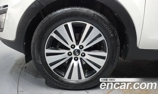 Kia Sportage — фото 5