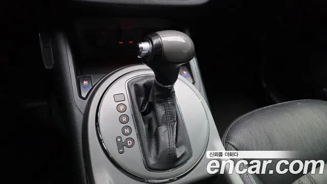 Kia Sportage — фото 9