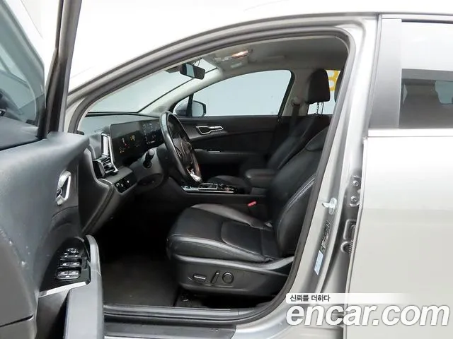 Kia Sportage — фото 14