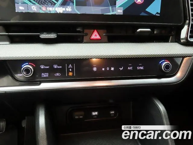 Kia Sportage — фото 10