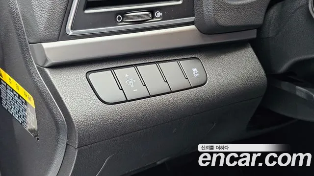 Hyundai Avante — фото 16
