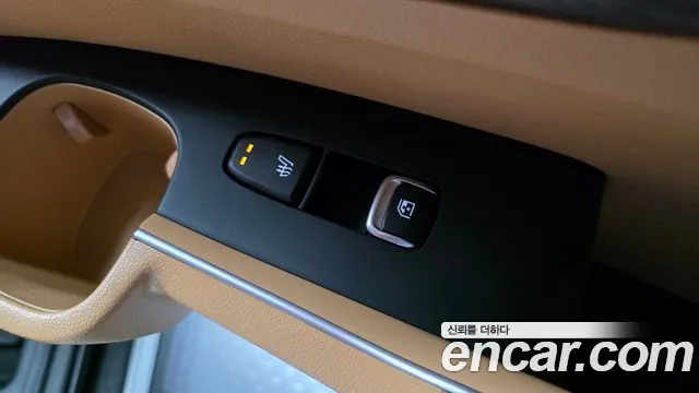 Kia Sorento — фото 17