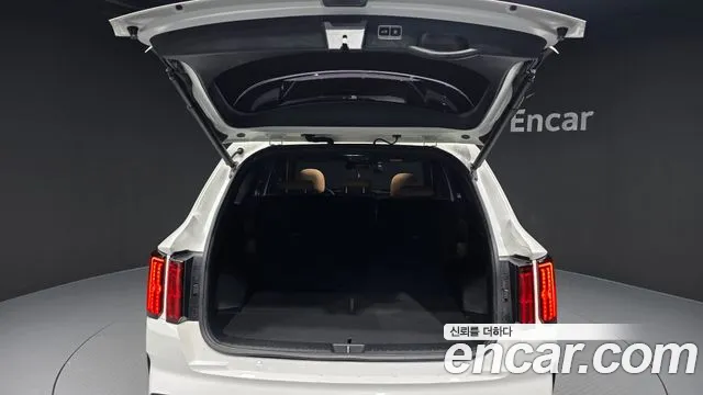 Kia Sorento — фото 19