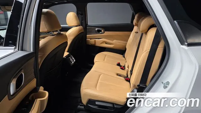 Kia Sorento — фото 26