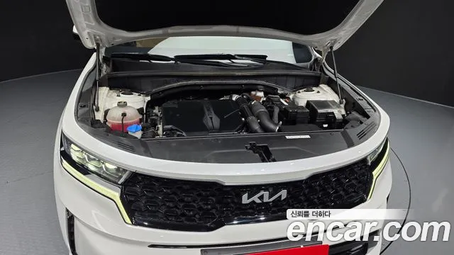 Kia Sorento — фото 5