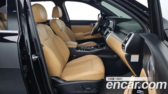 Kia Sorento — фото 10