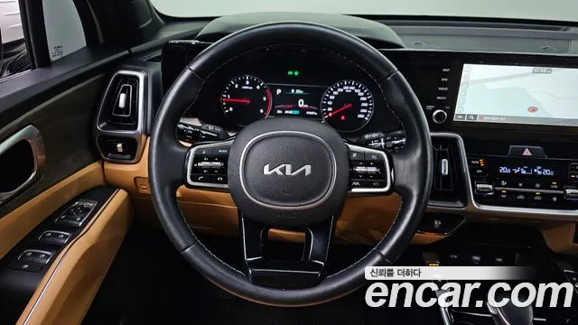 Kia Sorento — фото 14