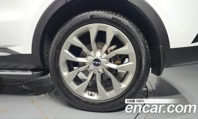 Kia Sorento — фото 21