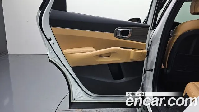 Kia Sorento — фото 25