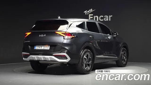 Kia Sportage — фото 1
