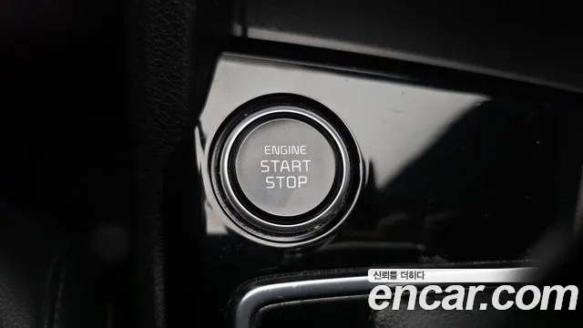 Kia Sportage — фото 16