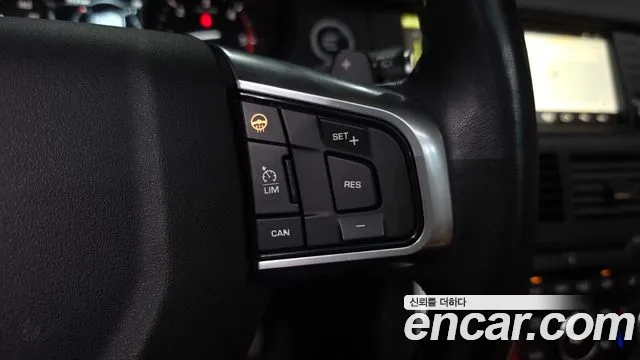 Land Rover Discovery Sport — фото 16