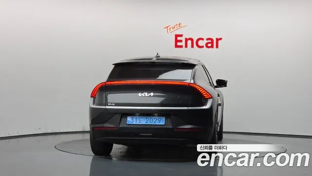 Kia EV6 — фото 4