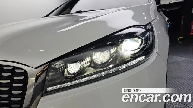 Kia Sorento — фото 22