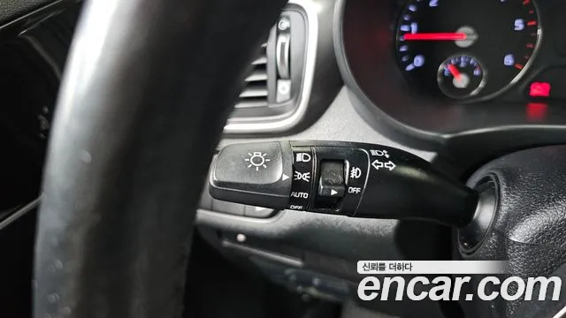 Kia Sorento — фото 28
