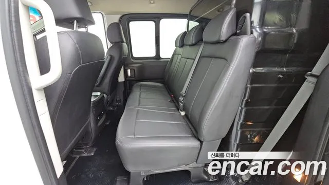 Hyundai Staria — фото 12