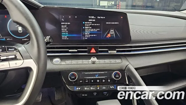Hyundai Avante — фото 14