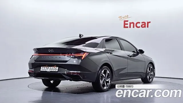 Hyundai Avante — фото 2