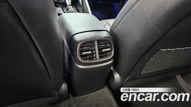 Hyundai Avante — фото 29