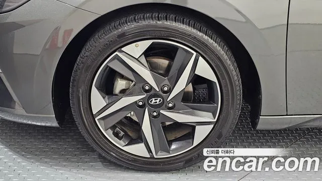 Hyundai Avante — фото 5