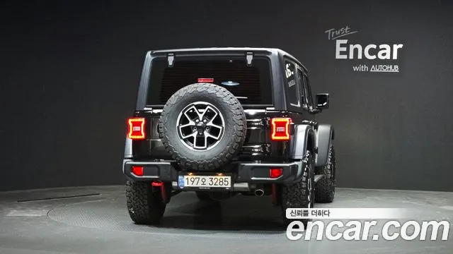 Jeep Wrangler — фото 3