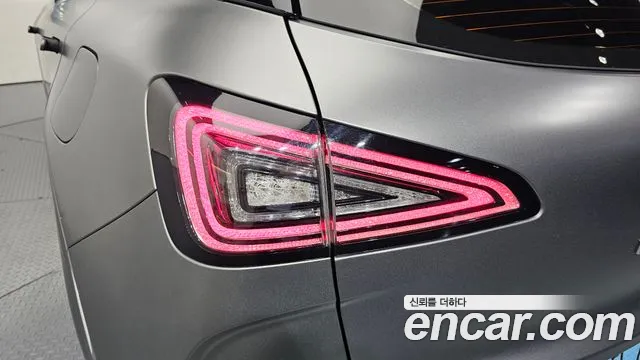 Hyundai Nexo — фото 23