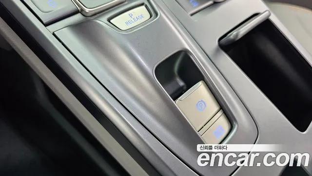 Hyundai Nexo — фото 31