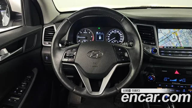 Hyundai Tucson — фото 12