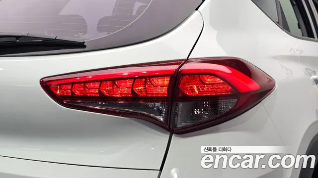 Hyundai Tucson — фото 23