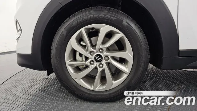 Hyundai Tucson — фото 4
