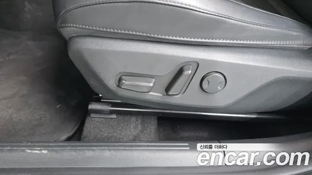 Kia Niro — фото 30