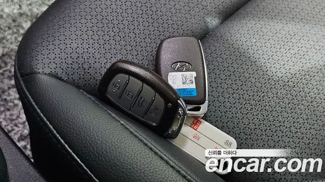 Hyundai Avante — фото 19