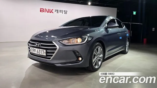 Hyundai Avante — фото 1