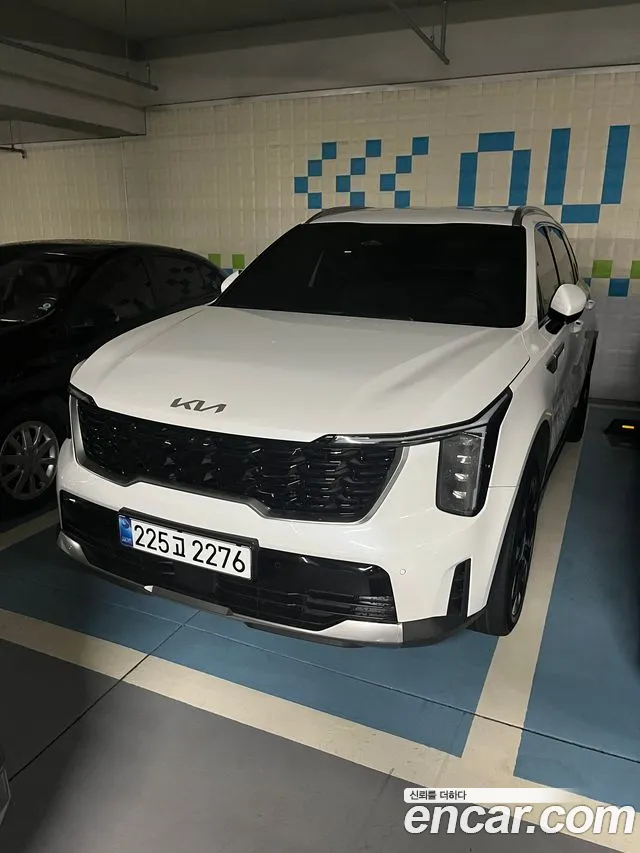 Kia Sorento — фото 1