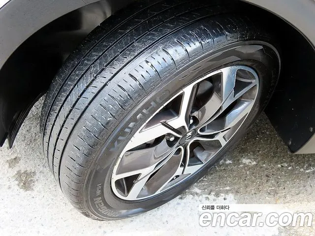 Kia Sportage — фото 18