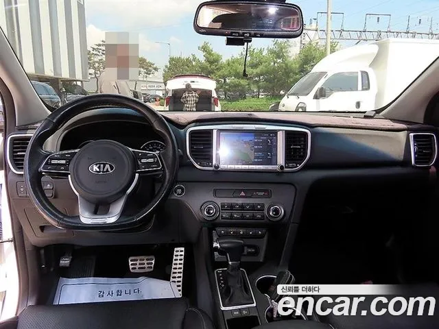 Kia Sportage — фото 5