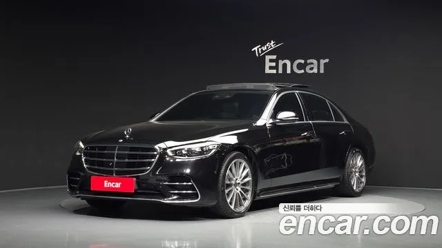 Mercedes-Benz S-Class — фото 1