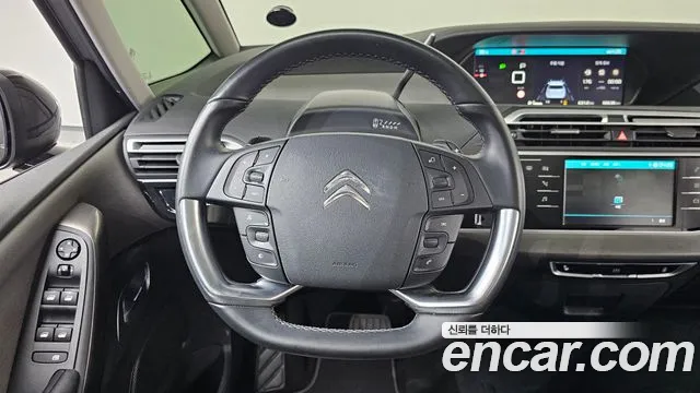 Citroen-DS C4 SpaceTourer — фото 13
