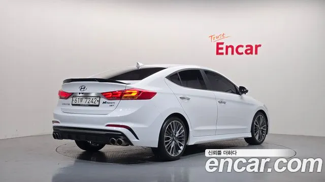 Hyundai Avante — фото 2
