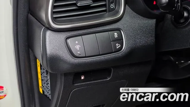 Kia Sorento — фото 18