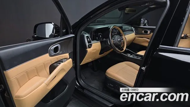 Kia Sorento — фото 10
