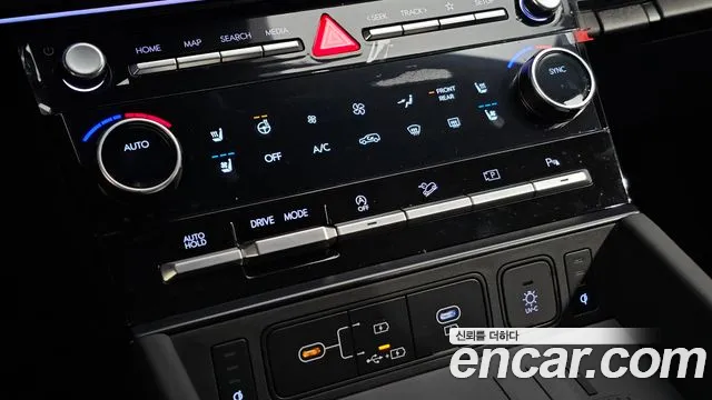Hyundai Santa Fe — фото 19