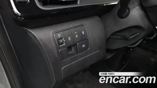 Hyundai Staria — фото 18