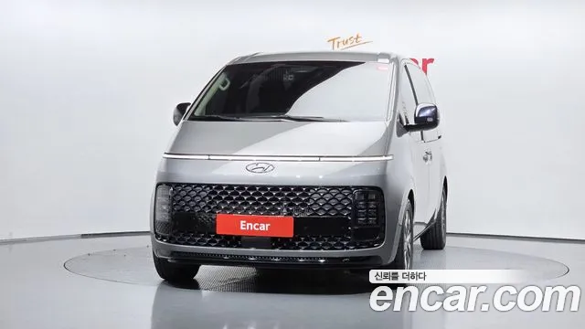 Hyundai Staria — фото 3