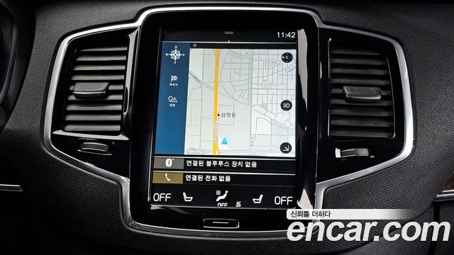 Volvo XC90 — фото 15